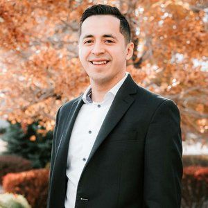 Meet your Posher, Antonio